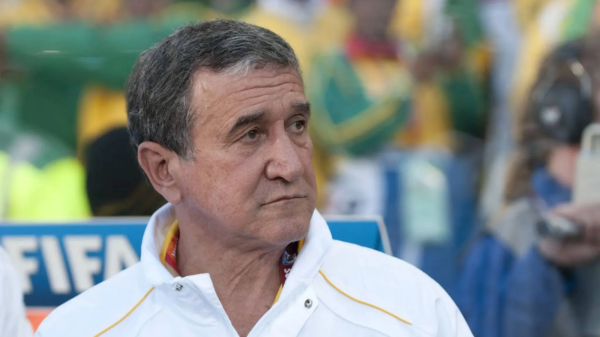 Saiba como está Carlos Alberto Parreira, internado em hospital no Rio