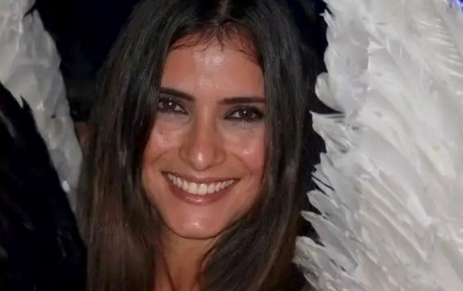 modelo brasileira morta terremoto venezuela