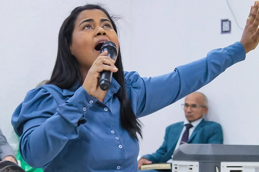 morre Ana Clézia