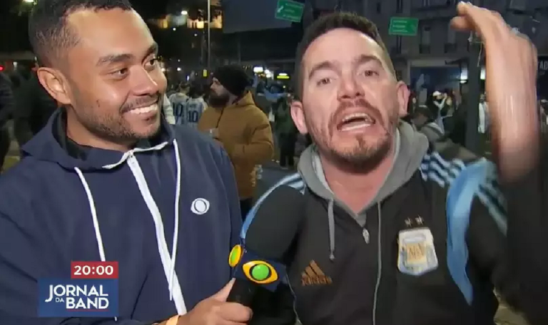 Vídeo: repórter da Band é vítima de racismo durante cobertura na Argentina 51 reporter band vitima racismo