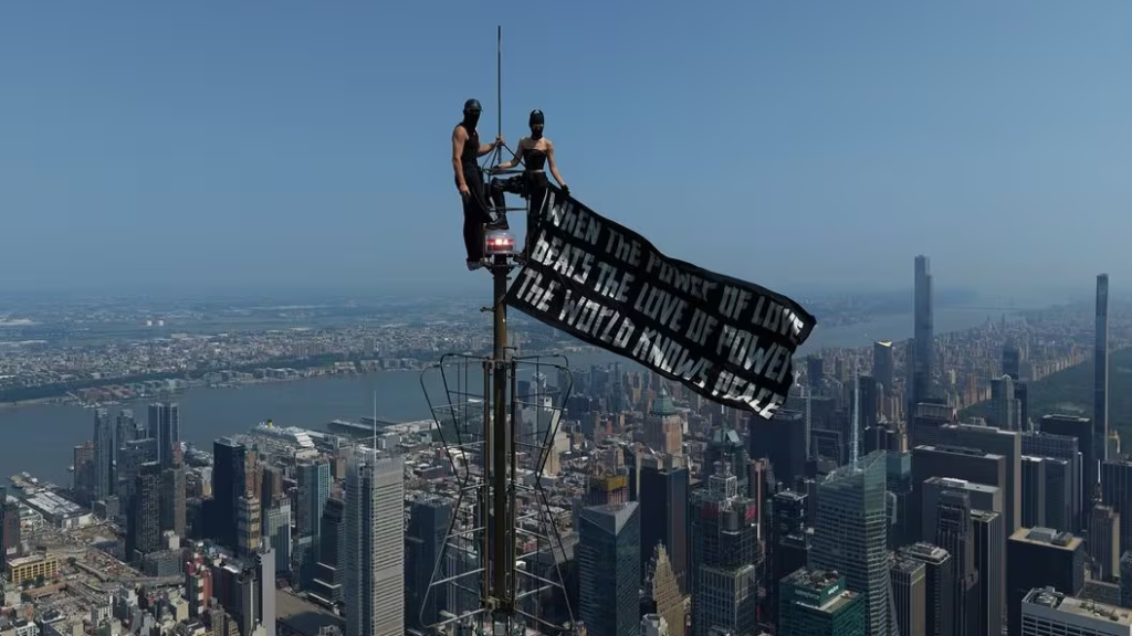 russos presos após escalar o Empire State Building
