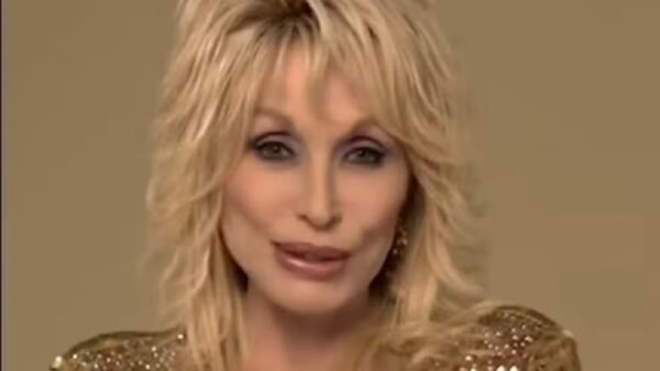 ultimo video dolly parton