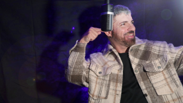 WF consolida trajetória na música pop com o álbum Em Cada Batida 18 wf