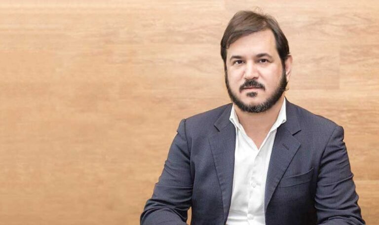 Vaza 'vídeo íntimo' de candidato a deputado federal pelo RJ; influenciadora faz acusações 50 Vaza 'vídeo íntimo' de candidato a deputado federal pelo RJ; influenciadora faz acusações