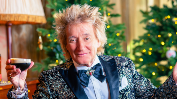 Aos 81 anos, Rod Stewart anuncia última turnê da carreira após problemas de saúde 15 Aos 81 anos, Rod Stewart anuncia última turnê da carreira após problemas de saúde