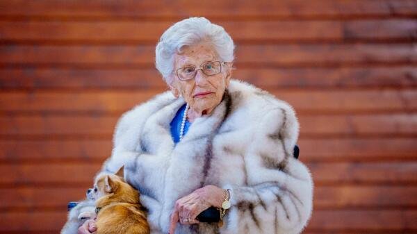 Princesa Astrid da Noruega morre aos 94 anos, dois dias após funeral do irmão