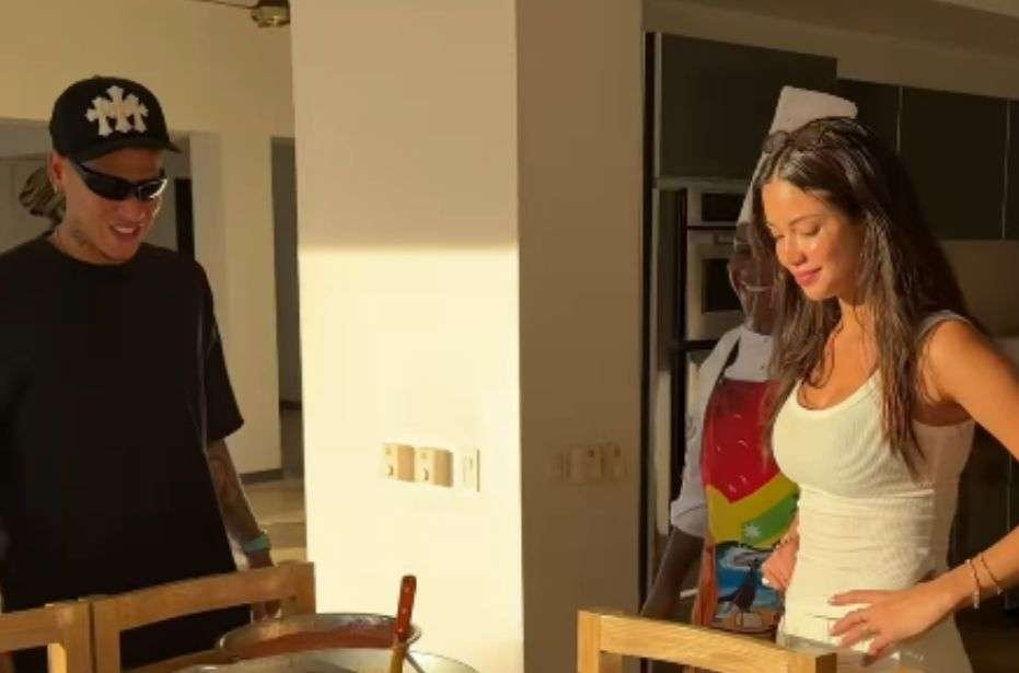 Carrascal, do Flamengo, engata romance com modelo mineira