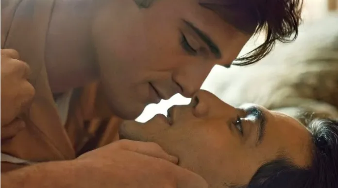 Cenas íntimas de Jacob Elordi e Diego Calva em ‘Apostas e Segredos’ viralizam nas redes sociais; veja 51 Cenas íntimas de Jacob Elordi e Diego Calva em ‘Apostas e Segredos’ viralizam nas redes sociais; veja