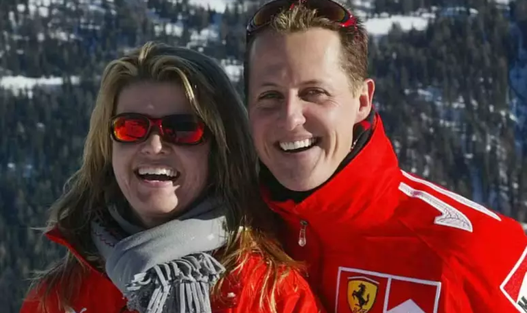 Esposa de Michael Schumacher faz rara aparição em documentário e fala sobre o cidente sofrido pelo ex-piloto 46 Michael Schumacher