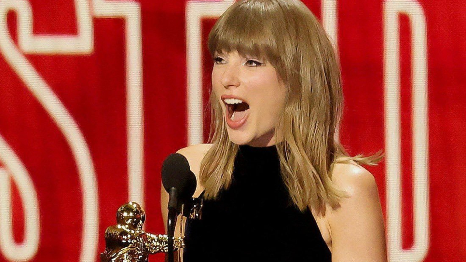 Taylor Swift vence Vídeo do Ano no VMA 2026 e recebe honraria inédita