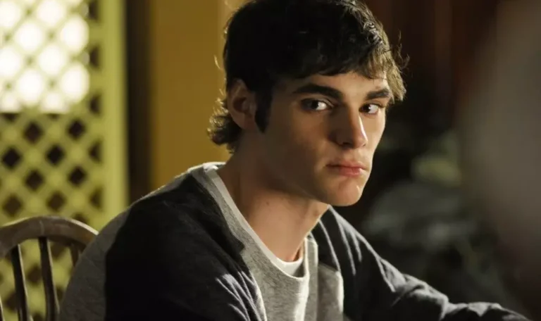RJ Mitte, ator de Breaking Bad, morre aos 34 anos no Texas 47 RJ Mitte, ator de Breaking Bad, morre aos 34 anos no Texas