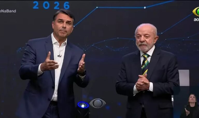 Debate entre Lula e Flávio faz Band superar Globo na audiência, apontam dados preliminares 48 Debate entre Lula e Flávio faz Band superar Globo na audiência, apontam dados preliminares