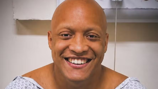 Tratando câncer, cantor gospel sofre convulsão e passará por nova cirurgia cerebral