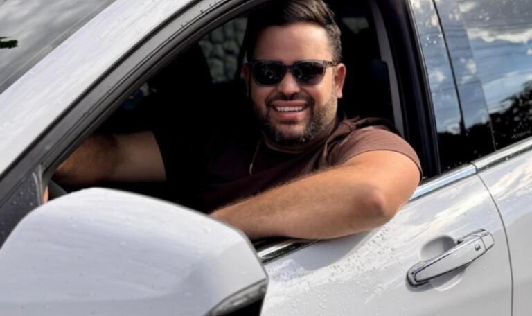 “Não tenho vergonha”: Michel rebate passageiro que ironizou seu trabalho como motorista de aplicativo