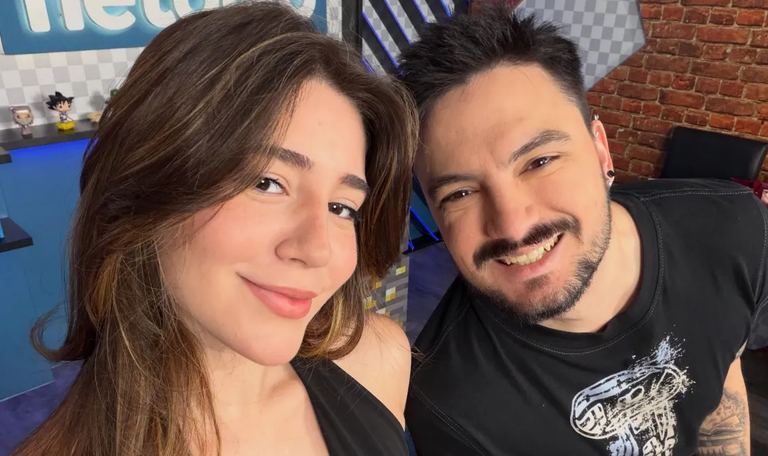Quem é Juliane Carvalho, influenciadora que se casou com Felipe Neto 48 Juliane Carvalho e Felipe Neto se casaram no civil nesta semana - Foto: Reprodução/Instagram @julianecarvalh0
