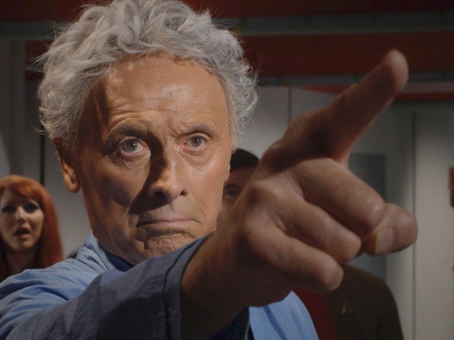 Michael Forest, ator de ‘Star Trek’ e ‘Além da Imaginação’, morre aos 97 anos