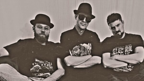 Bromsen e Reatsch exploram os limites entre apego e desapego no single “Concendrain”